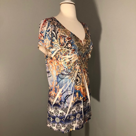 Live and Let Live Multicolored Top - Picture 15 of 16